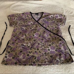 MedGear Ladies Scrubs Top/Small